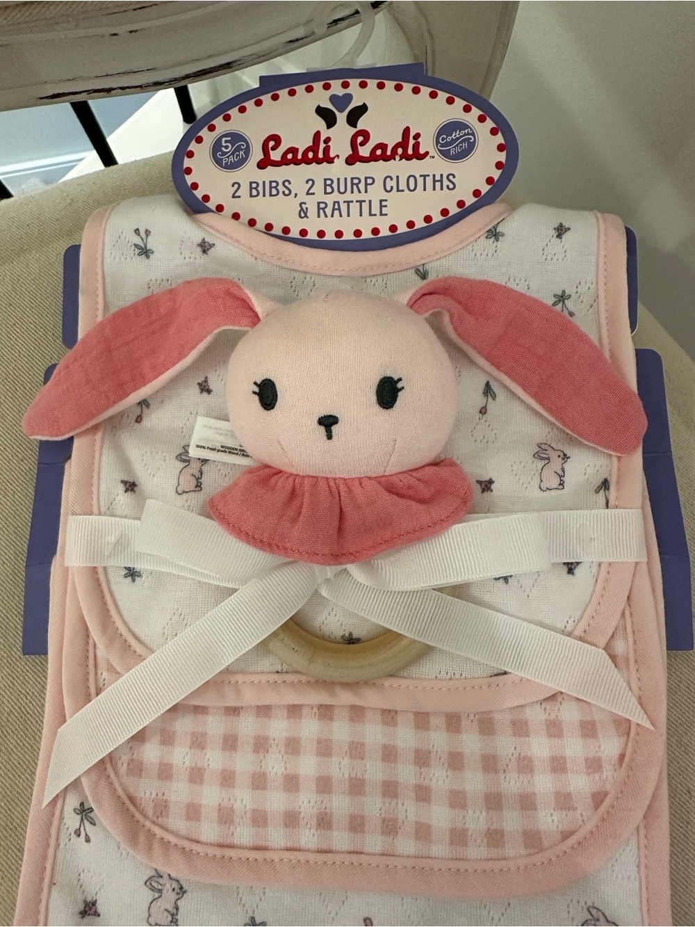 Adorable Pink Bunny Baby Bib, Rattle & Burp Cloth 5 Piece Gift Set NWT - Picture 4 of 9
